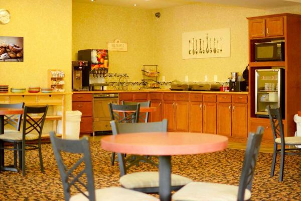 CLATSKANIE RIVER INN (Clatskanie)